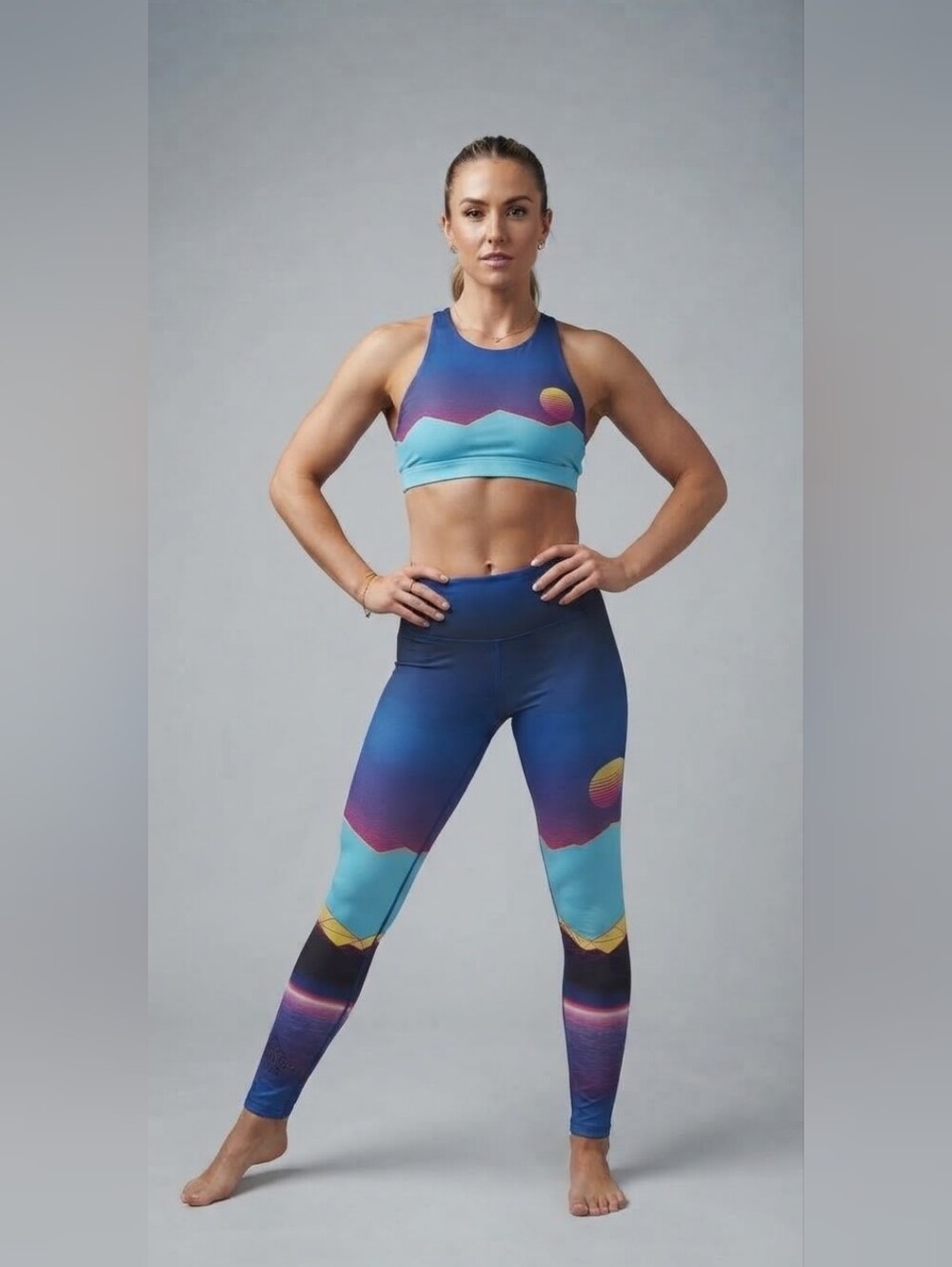 Women's Blue Graphic Colorado Mountain Print Leggings -Small